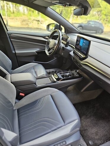 Volkswagen ID.4 Crozz-12