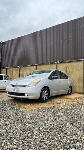 Toyota Prius-13