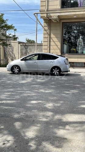 Toyota Prius-14