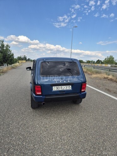 LADA (VAZ) Niva-2