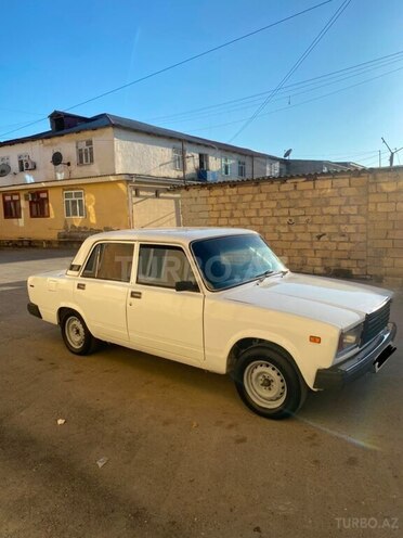 LADA (VAZ) 2107-9