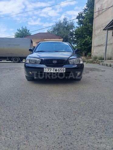 Hyundai Elantra-1