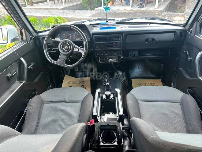 LADA (VAZ) Niva-8