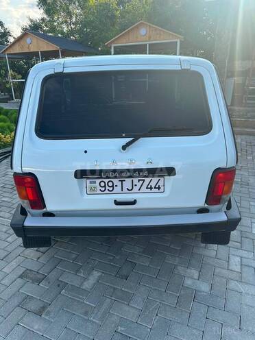 LADA (VAZ) Niva-9