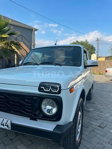 LADA (VAZ) Niva-7
