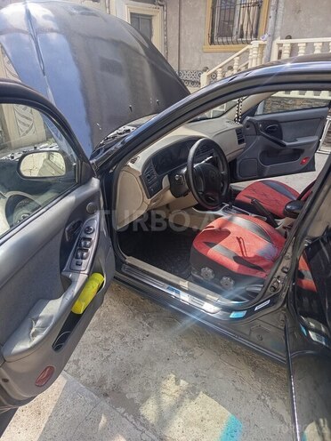 Hyundai Elantra-15