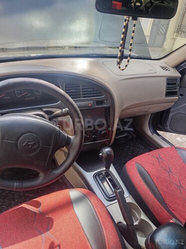 Hyundai Elantra-16
