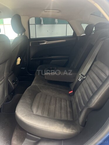 Ford Fusion (North America)-8