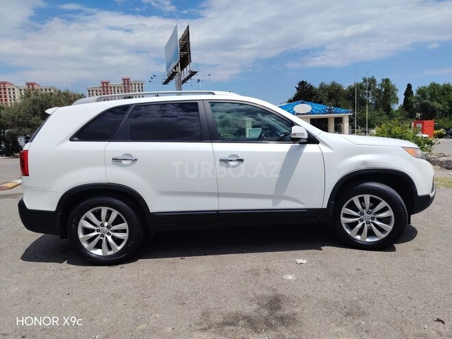 Kia Sorento-9