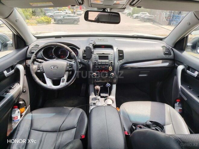Kia Sorento-7