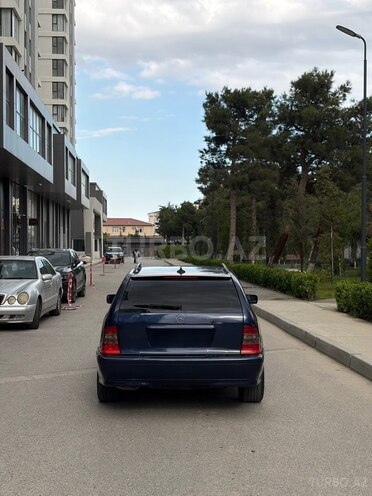 Mercedes C 180-4