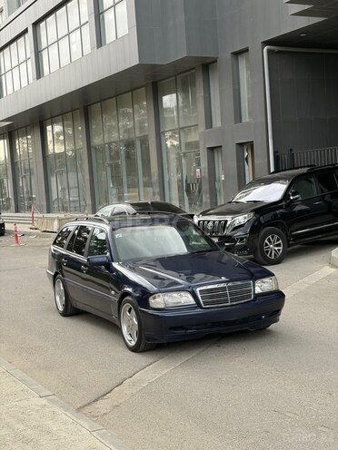 Mercedes C 180-2