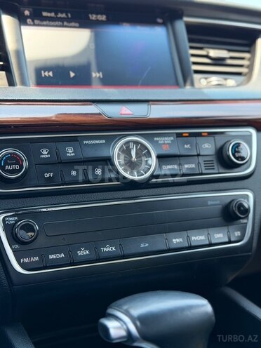 Kia K7-15