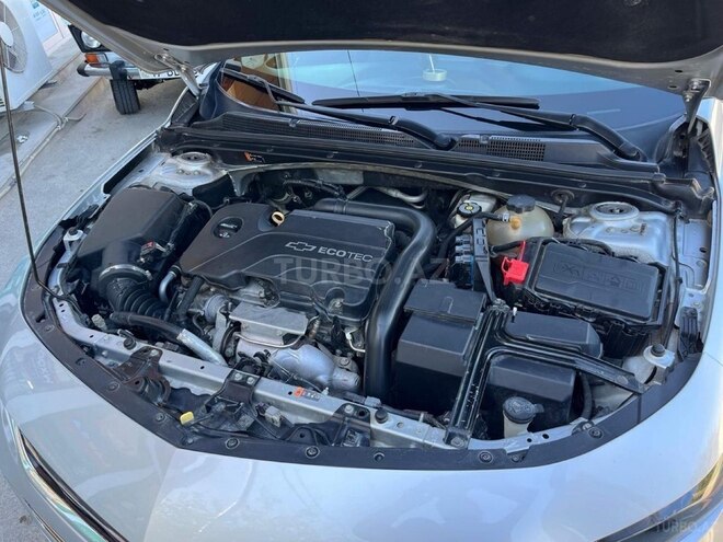 Chevrolet Malibu-5