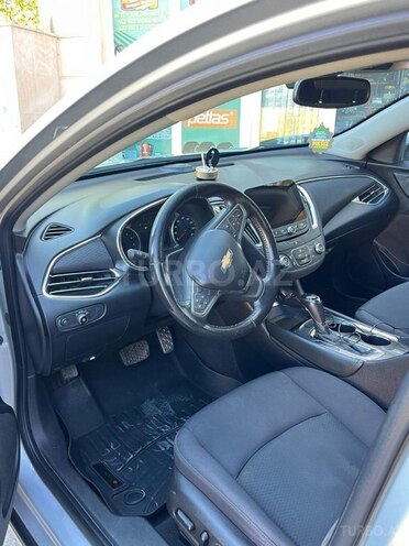 Chevrolet Malibu-10