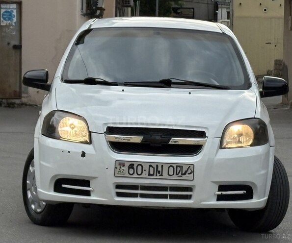 Chevrolet Aveo-2