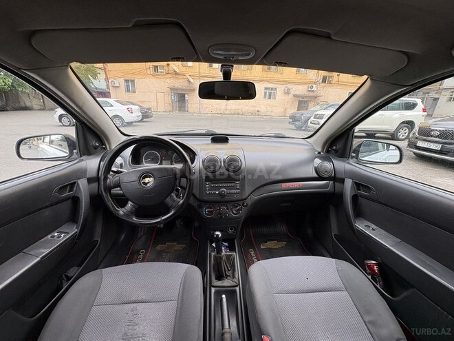 Chevrolet Aveo-11