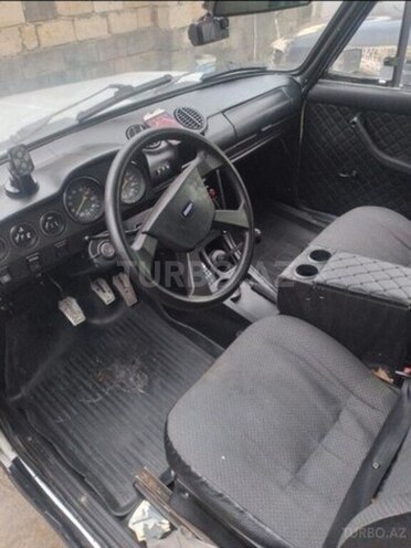 LADA (VAZ) 2106-7