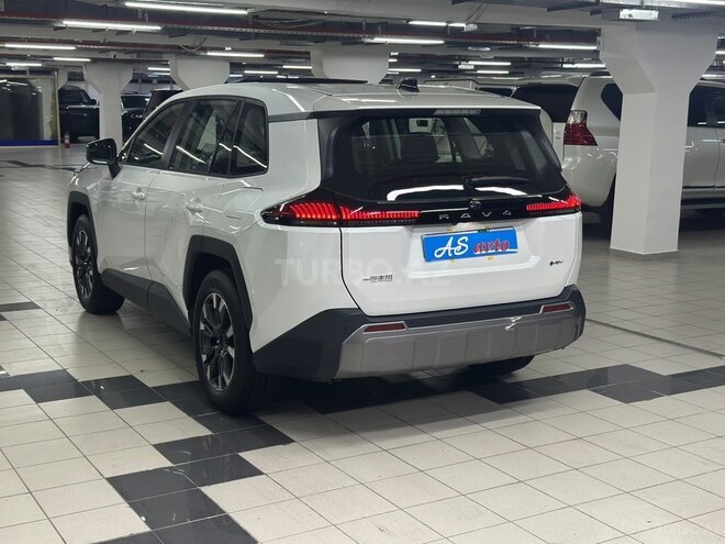 Toyota RAV4-3