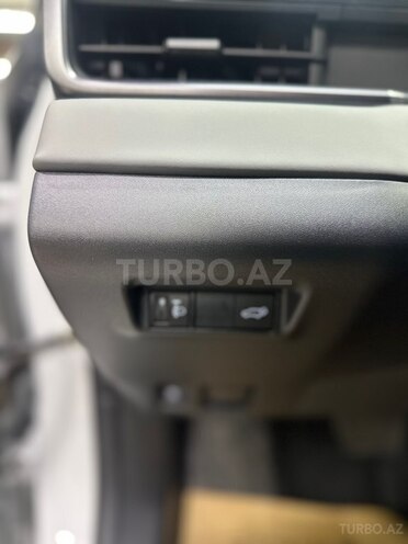 Toyota RAV4-20