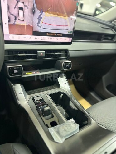 Toyota RAV4-16