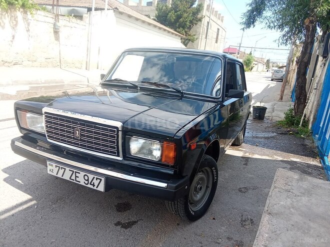 LADA (VAZ) 2107-2