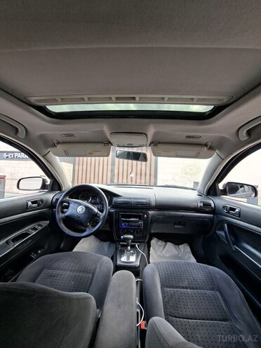 Volkswagen Passat-3