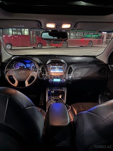Hyundai Tucson-12