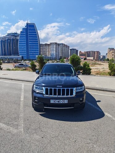 Jeep Grand Cherokee-1