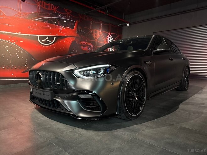 Mercedes C 63 AMG S E Performance-25
