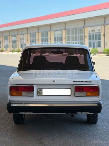 LADA (VAZ) 2107-15