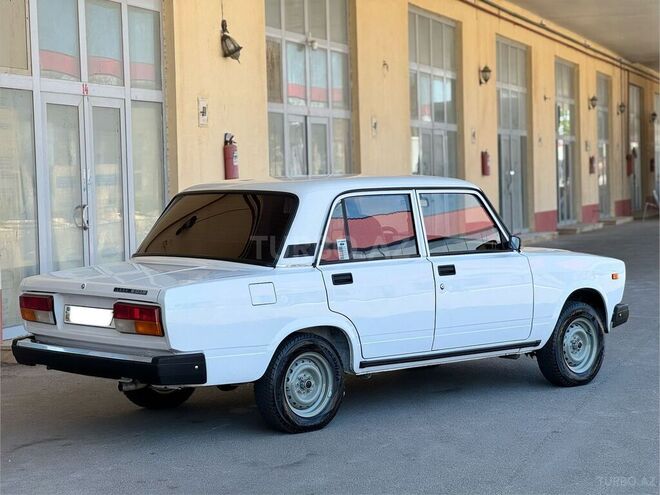 LADA (VAZ) 2107-6