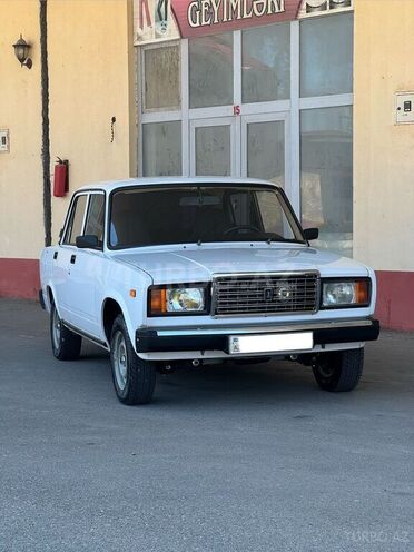 LADA (VAZ) 2107-5