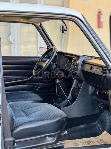 LADA (VAZ) 2107-13