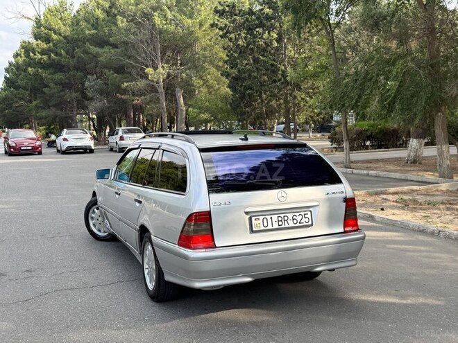Mercedes C 240-6