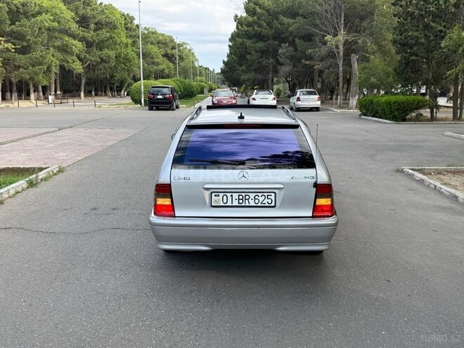 Mercedes C 240-13