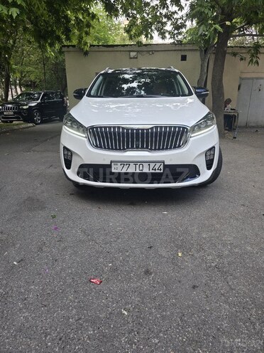 Kia Sorento-8