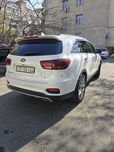 Kia Sorento-3