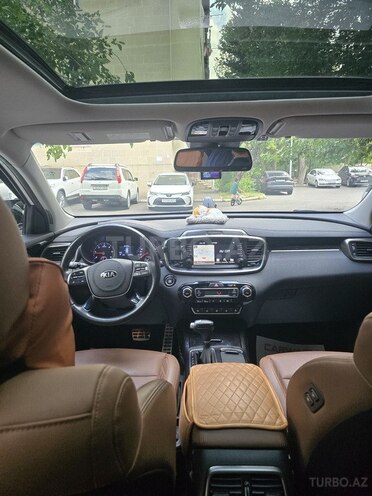 Kia Sorento-15
