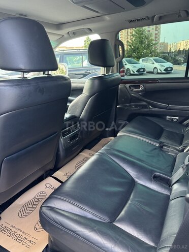 Lexus LX 570-8