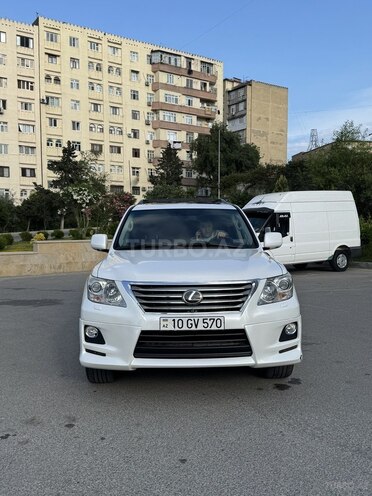 Lexus LX 570-1