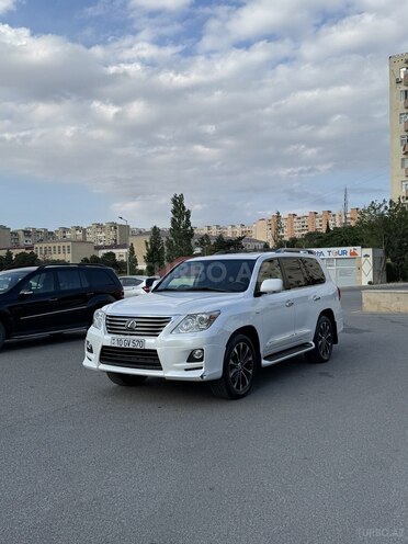 Lexus LX 570-14
