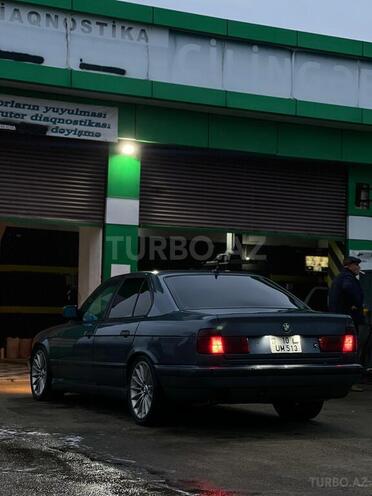 BMW 525-5