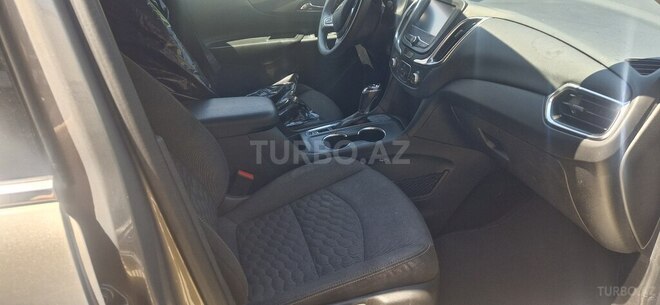 Chevrolet Equinox-4