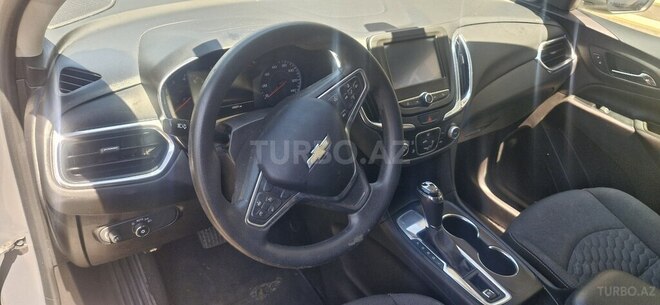 Chevrolet Equinox-5