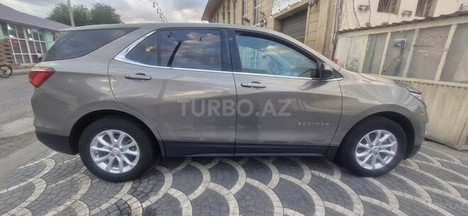 Chevrolet Equinox-7