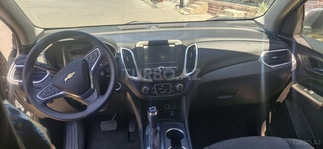 Chevrolet Equinox-2