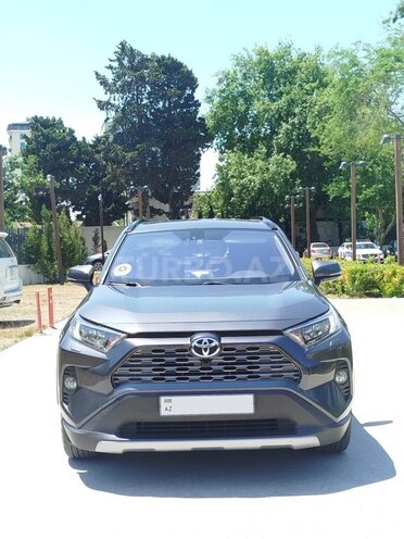 Toyota RAV4-1