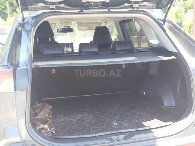 Toyota RAV4-10