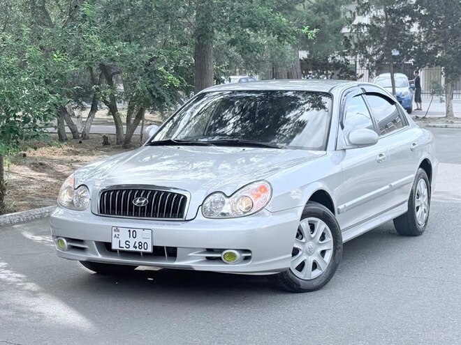 Hyundai Sonata-9